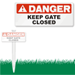 Danger Keep Gate Closed EasyStake Sign